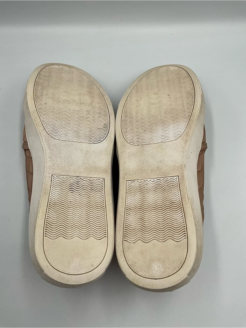 Steve Madden Sneakers Size 8 Brown Quilted Slip-On Sneakers